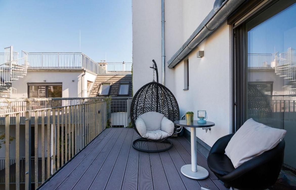 Stylish Rooms, Sunny Terrace In Vienna City Center מראה חיצוני תמונה