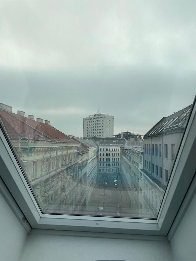 Stylish Rooms, Sunny Terrace In Vienna City Center מראה חיצוני תמונה